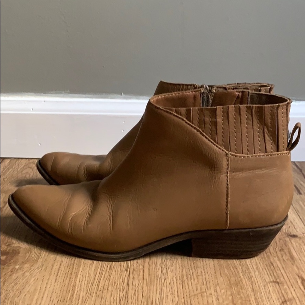Lucky Brand Tan Booties - Picture 2 of 8